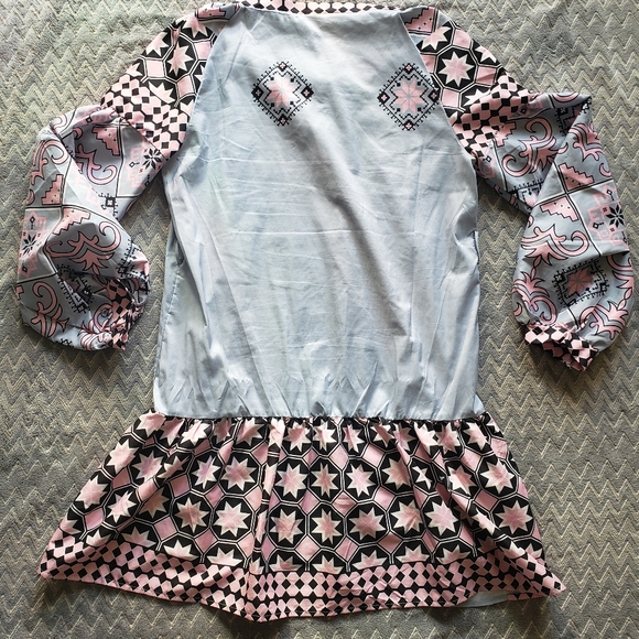 Unique long sleeve boho dress - Picture 5 of 5